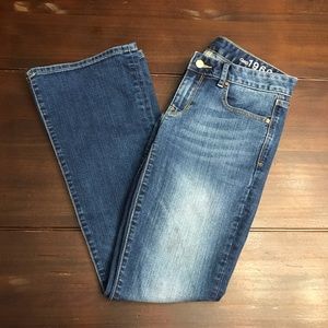 GAP Blue Jeans 26S Curvy